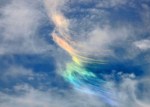 cirrus-rainbow1-110616-02